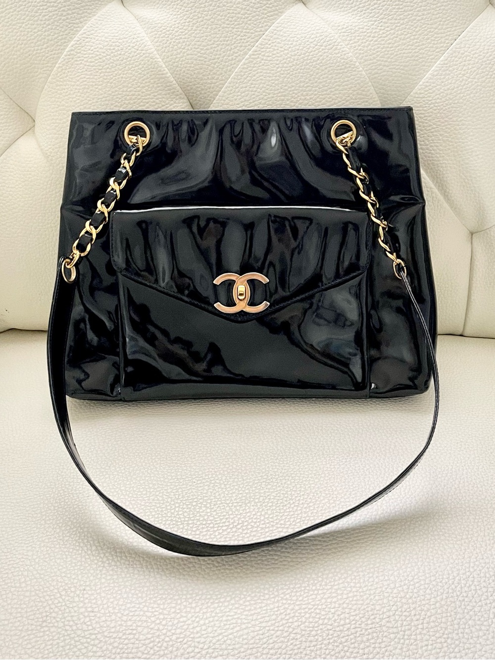 Chanel Shoulder Bag